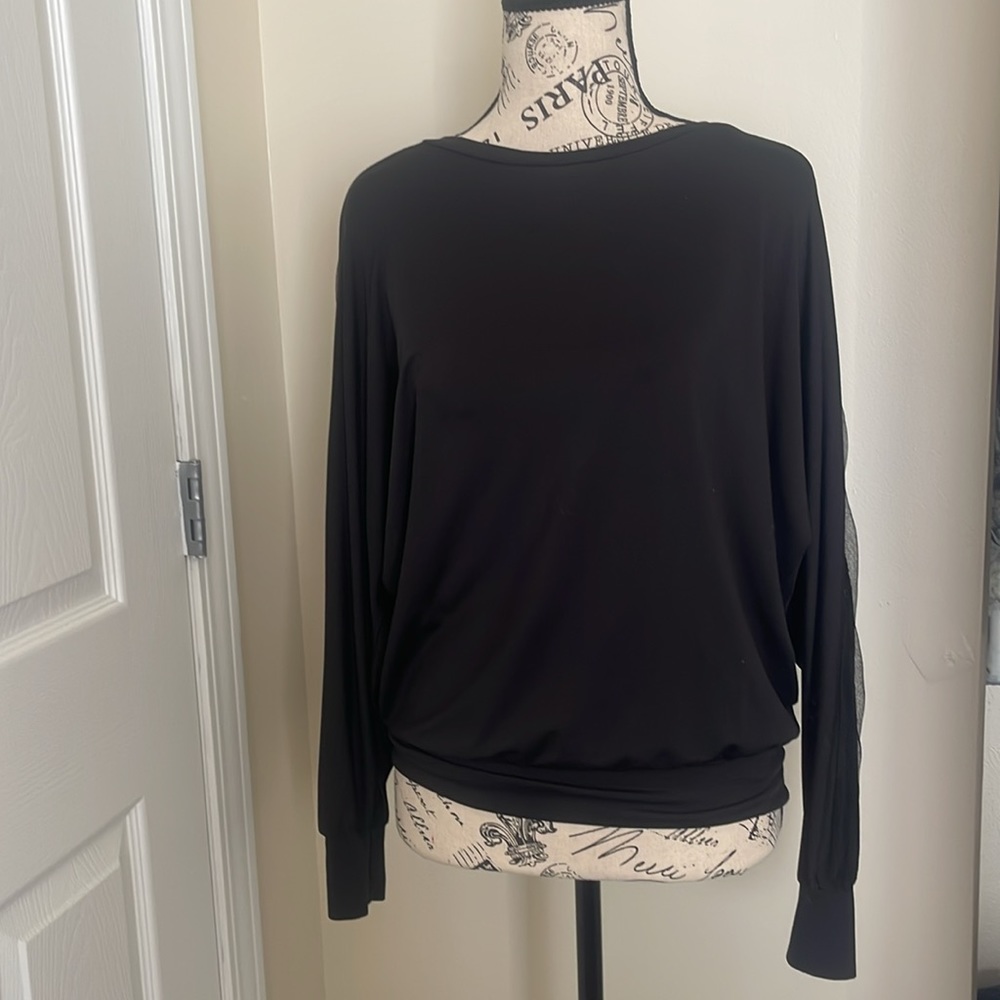 Long sleeve black loose fit